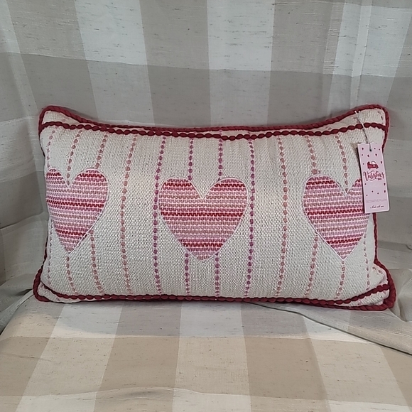 Coveted Home Large Rectangle Valentines 3 Hearts Love Pink / Red Pillow NEW - Picture 5 of 6